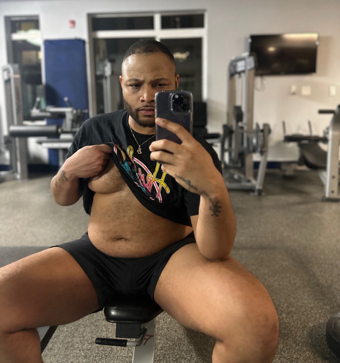 push yourself —
no one else is gonna do it for you ❤️✨