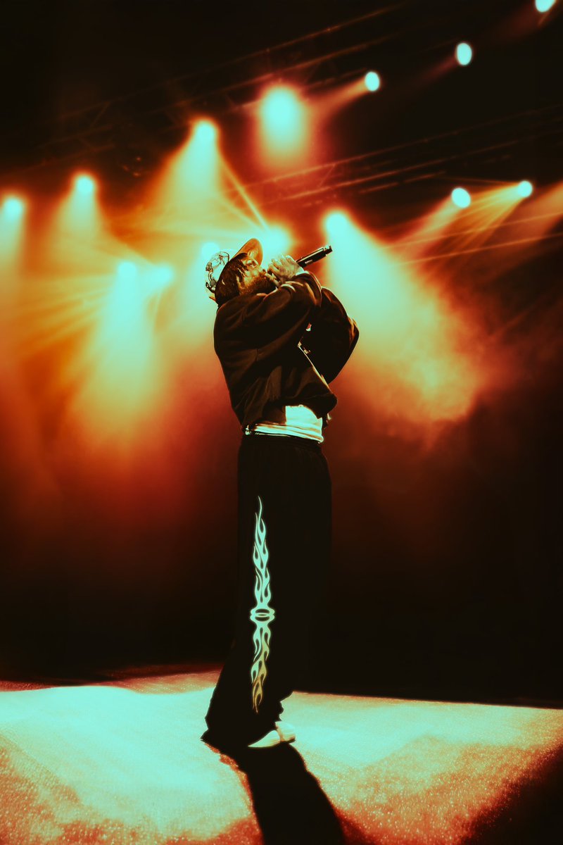 burrisvisuals's tweet photo. favorite pics of @ChiefKeef by me https://t.co/AU5ZCP1xl6