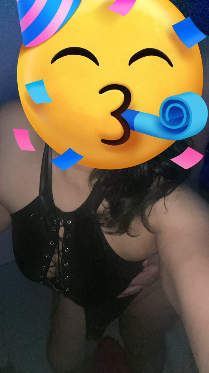 Felicítenme que es mi cumpleaños 😈 <a href="/JEscobedo40/">pareja escobedo 🚺38 y 🚹 44</a>