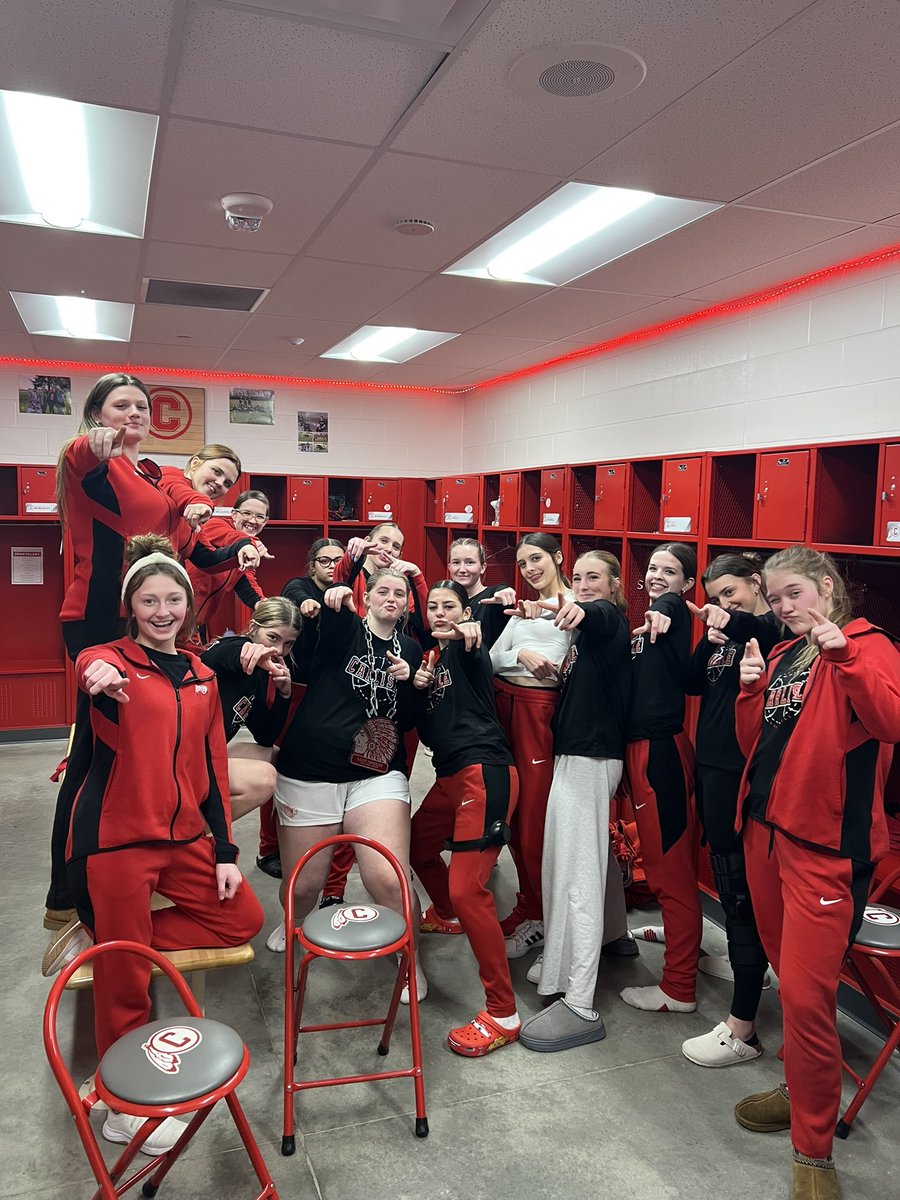 Hoops_Content's tweet photo. Our tomahawk team pride award winner of the night… BRITANY FLEENOR!! Brit had 7 points and showed great senior leadership/effort tonight. https://t.co/KzM0o1MO4J