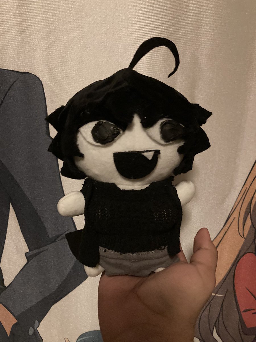 vroom_vroomd's tweet photo. I made a turnip plushie #17bucks https://t.co/UlcCD8HmsD