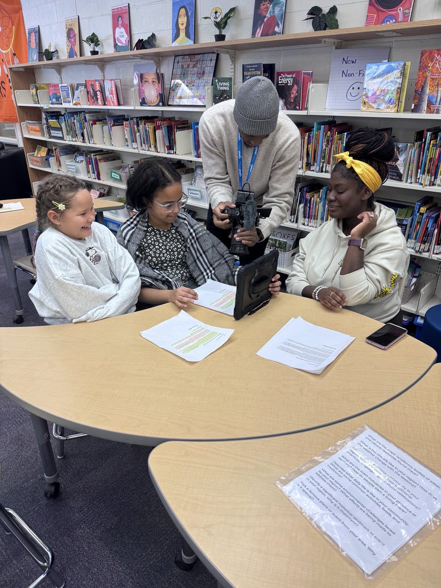 Exciting news <a href="/FairviewPSPDSB/">Fairview Public School (PDSB)</a>⁩! Students showcased podcasting skills after learning in EML &amp; BSA. ⁦<a href="/PeelSchools/">Peel District School Board</a>⁩ media came to observe and record. A fantastic opportunity to highlight student voices and creativity in action! ⁦<a href="/peel21st/">Empowering Modern Learners @ PDSB</a> #PeelEML  #StudentPodcasters