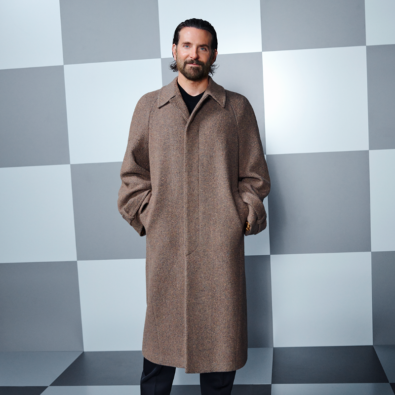 LouisVuitton_JP's tweet photo. #LVMenFW25
2025秋冬メンズ･ファッションショーに #jhope、#TravisScott、#BradleyCooper、#VictorWembanyama などメゾンのアンバサダーやフレンド･オブ･ザ･ハウスが出席。

#PharrellWilliams #Nigo #LouisVuitton