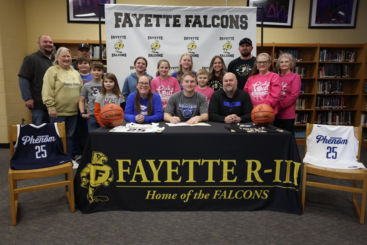 I’m proud to announce God has blessed me with the opportunity to continue my basketball career w/ the incredible coaches at <a href="/TaborCollegeMBB/">Tabor College Men’s Basketball</a> &amp; pursue my Exercise Science degree at <a href="/TaborCollege/">Tabor College</a> 

<a href="/CoachRoach4/">Josh Roach</a> 
<a href="/CoachE_24/">Ethan Gager</a> 
<a href="/Coach_MGombos/">Mike Gombos</a> 
<a href="/Fayette_Hoops/">FHS Boys Basketball</a>