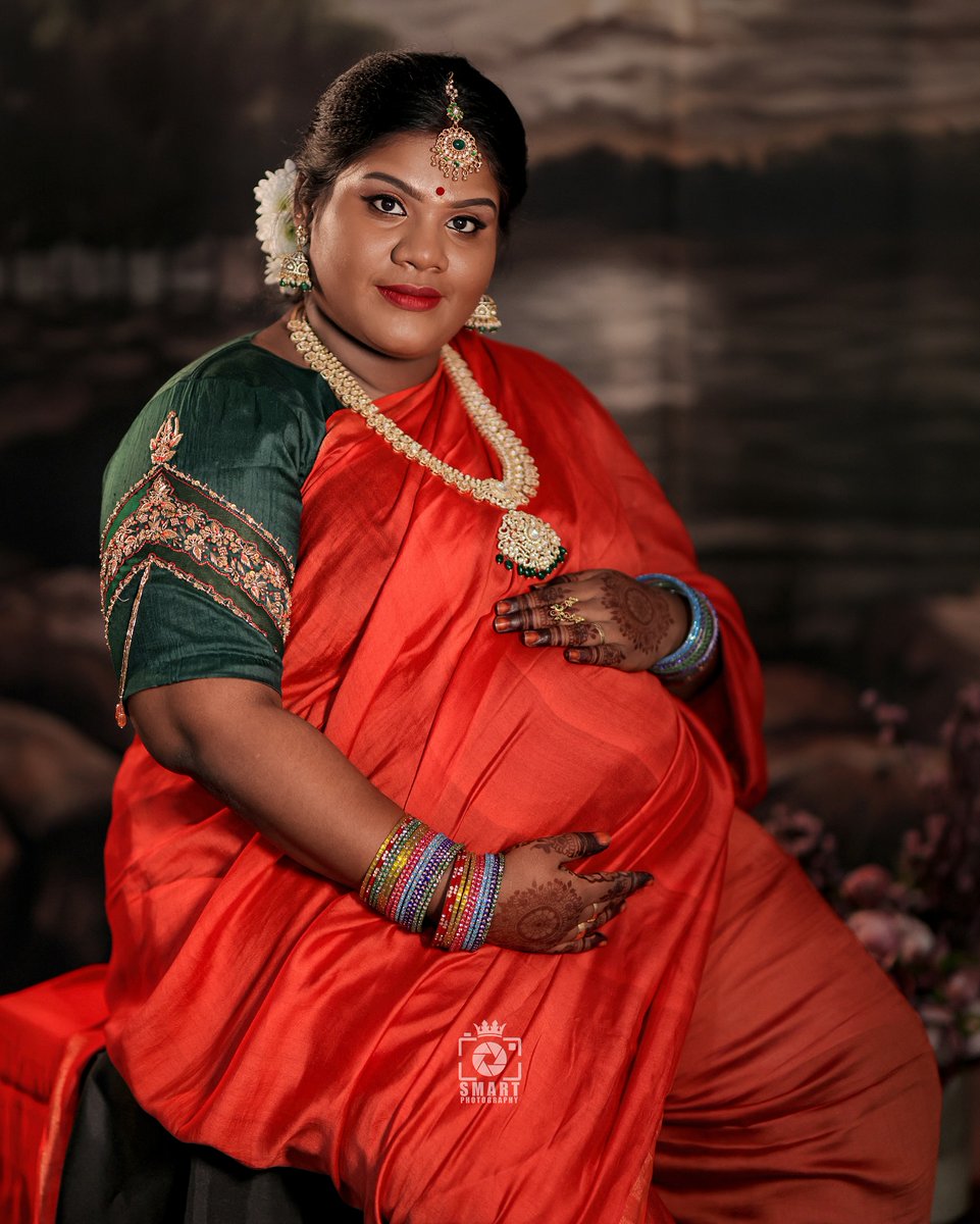 BeziqueStreams's tweet image. Maternity photoshoot of Indraja Sankar
#roboshankar #indrajashankar #BeziqueStreams #TamilActress #Kollywood #KollywoodCinema #KollywoodMovies #TamilMovies #TamilCinema #CelebrityClicks