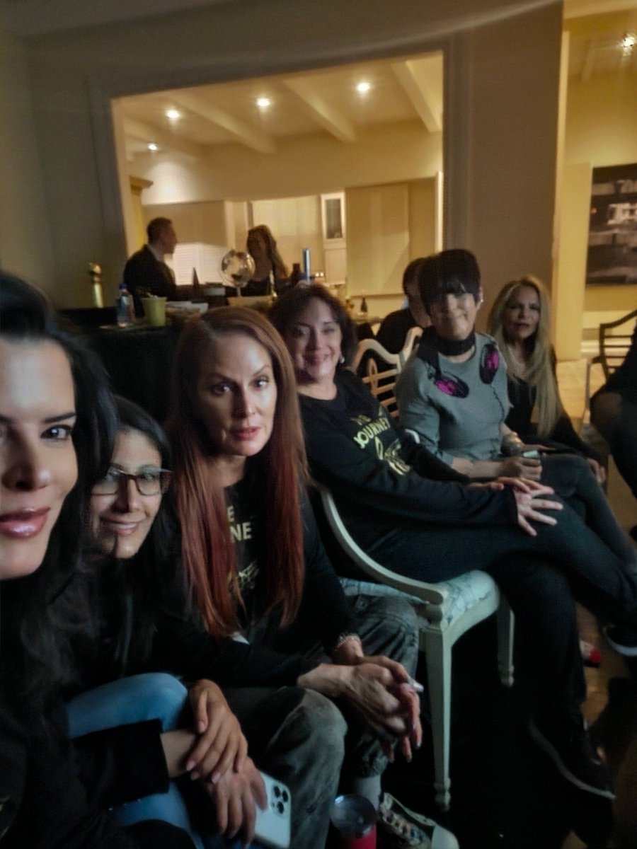 RisaMargo's tweet photo. Sweet 16 for @Diane_Warren  There are few people I would wake up at 4:30am for but Diane is one of them. Her beautiful song, The Journey, from the brilliant movie The Six Triple Eight, was nominatedThe movie never would’ve happened without #KeriSelig.   Congratulations to both! https://t.co/QFfOJkMID8