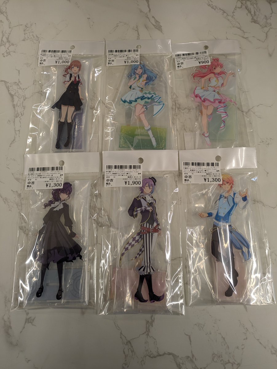 プロジェクトセカイ アクリルスタンド買取させて頂きました