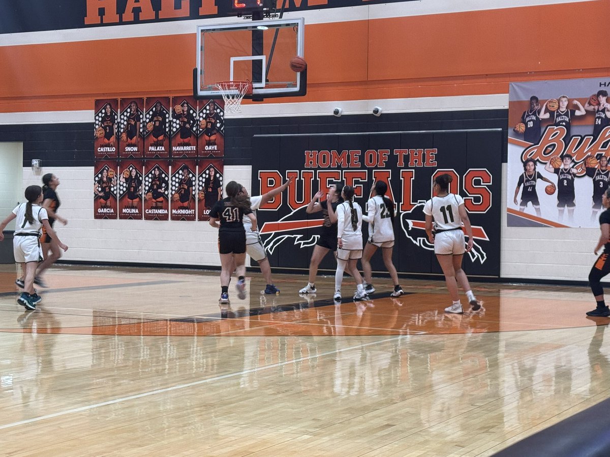 Future Lady Buffs in the house! Haltom vs Watauga 🧡💚Love how hard these girls are working…and their coaches too! Lots of great things seen tonight!! <a href="/BirdvilleISD/">Birdville ISD</a> <a href="/LadyWarriorAthl/">Lady Warriors</a> <a href="/HMSladytigers/">HMS</a> <a href="/HHSBuffNation/">Haltom High Buff Nation</a>