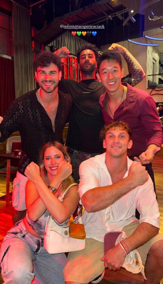 Lala22Bd's tweet photo. Sentí nostalgia 🥹que lindo verlos juntos compartiendo como compañeros que fueron 🥰 https://t.co/bvWPpXx3n1