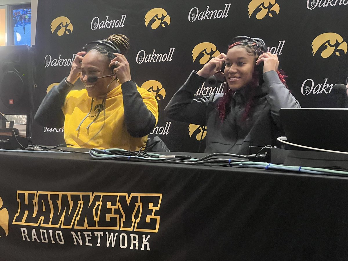 Me and <a href="/aguyton11/">Aaliyah Guyton</a> just yappin, per usual! Shoutout to everyone who came to the radio show tonight! 💛