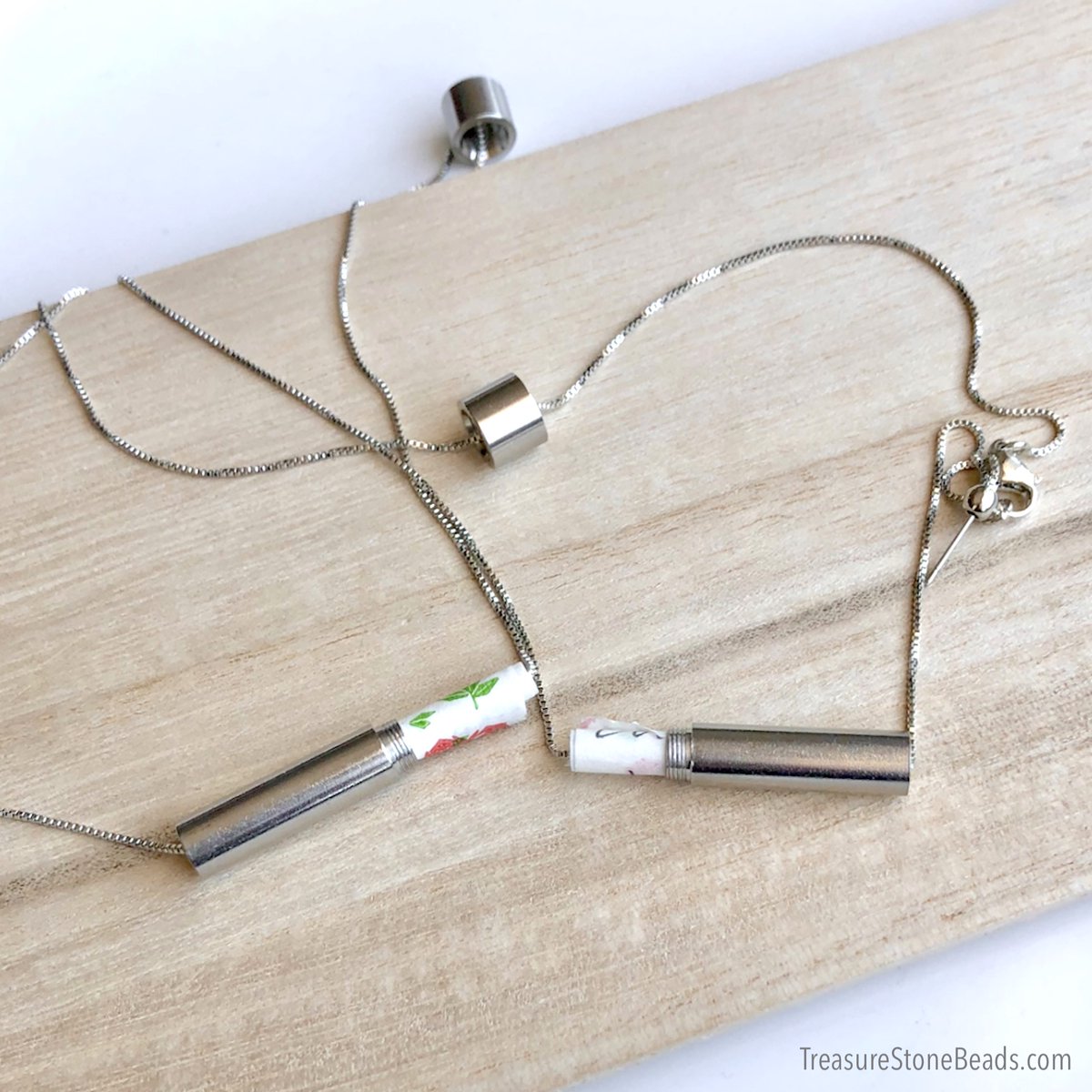 linda_beads's tweet image. A love note to the loved one 💖💝

Bead Market Edmonton
Jan 25, Sat, 11-5
Inside Ramada Edmonton South
5359 Calgary Trail

#message #openable #stainlesssteel #beads #jewelleryfindings #beadingsupplies #findings #craftsupplies #Edmonton #jewellerymaking

TreasureStoneBeads.com