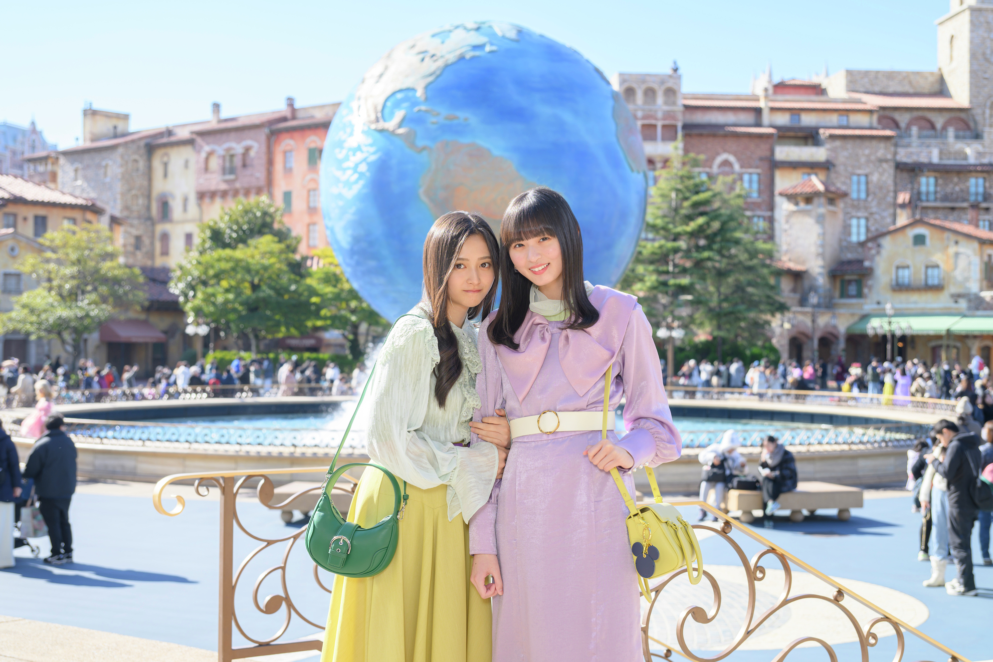 東京ディズニーランド　ミレニアム記念パスポート 額縁入　未使用　JCB 東京ディズニーランド ミレニアム記念パスポート 額縁入 未使用 JCB
