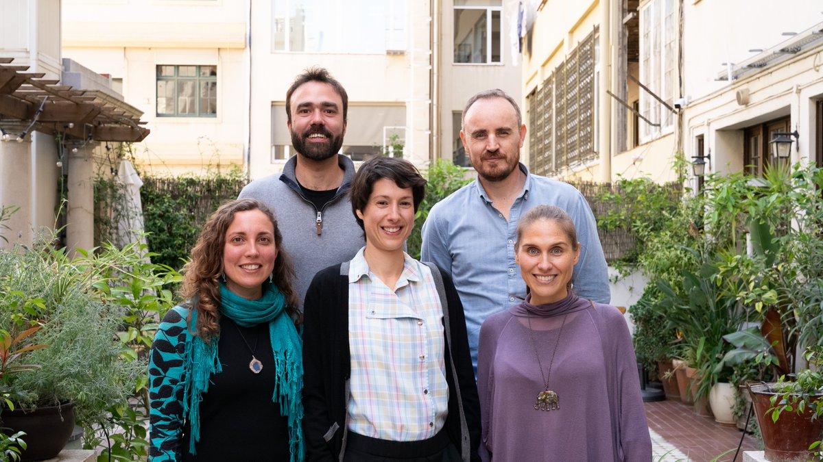 Fundación Daniel y Nina Carasso (@fdnc_es) on Twitter photo 🌱Compra pública, digitalización de semillas, pesca local… 🔎Conoce a los anteriores premiados #DanielCarassoFellowship:
<a href="/DanielGaitanCr/">Daniel Gaitán</a> (<a href="/UTalca/">Universidad de Talca</a>)
Raquel Ajates (<a href="/UNED/">UNED</a>)
@UjueFresan (@ISGlobalorg)
<a href="/MartaAlboP/">Marta Albo-Puigserver</a> (<a href="/ieo_baleares/">IEO Baleares 🐟🪸🐙🦐🐬</a>)
@Guzmaneich1 (<a href="/Univcordoba/">Universidad Córdoba</a>)
📲bit.ly/DCFellowship20… 🌱Compra pública, digitalización de semillas, pesca local… 🔎Conoce a los anteriores premiados #DanielCarassoFellowship:
<a href="/DanielGaitanCr/">Daniel Gaitán</a> (<a href="/UTalca/">Universidad de Talca</a>)
Raquel Ajates (<a href="/UNED/">UNED</a>)
@UjueFresan (@ISGlobalorg)
<a href="/MartaAlboP/">Marta Albo-Puigserver</a> (<a href="/ieo_baleares/">IEO Baleares 🐟🪸🐙🦐🐬</a>)
@Guzmaneich1 (<a href="/Univcordoba/">Universidad Córdoba</a>)
📲bit.ly/DCFellowship20…
