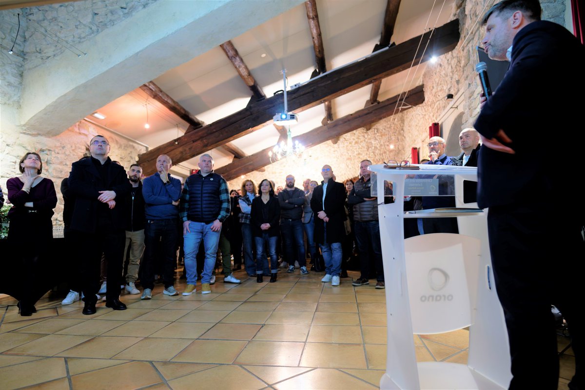 Plus de 160 personnes réunies pour les vœux #Orano #Malvesi à Narbonne ce jeudi 23 janvier !

Beaucoup de parties prenantes du territoire représentées pour ce temps fort permettant de rappeler à la fois la raison d'être du groupe et le rôle du site dans son environnement local !