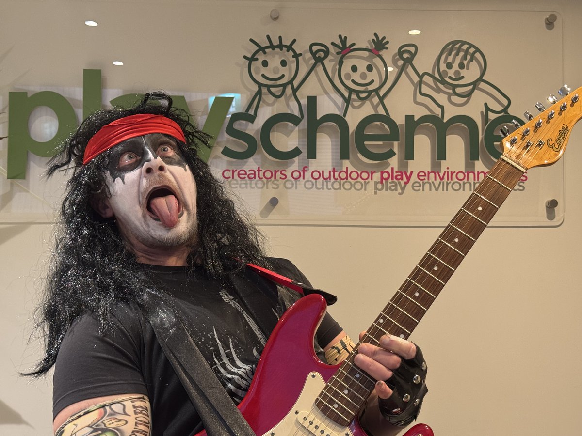 Playscheme's Huge Announcement.....

WE NOW DO METAL!!! (...and yes that is Steve Danby) 

After 30 years in the play industry working almost exclusively in timber, we are very excited to announce to the world that we can now do metal too!P