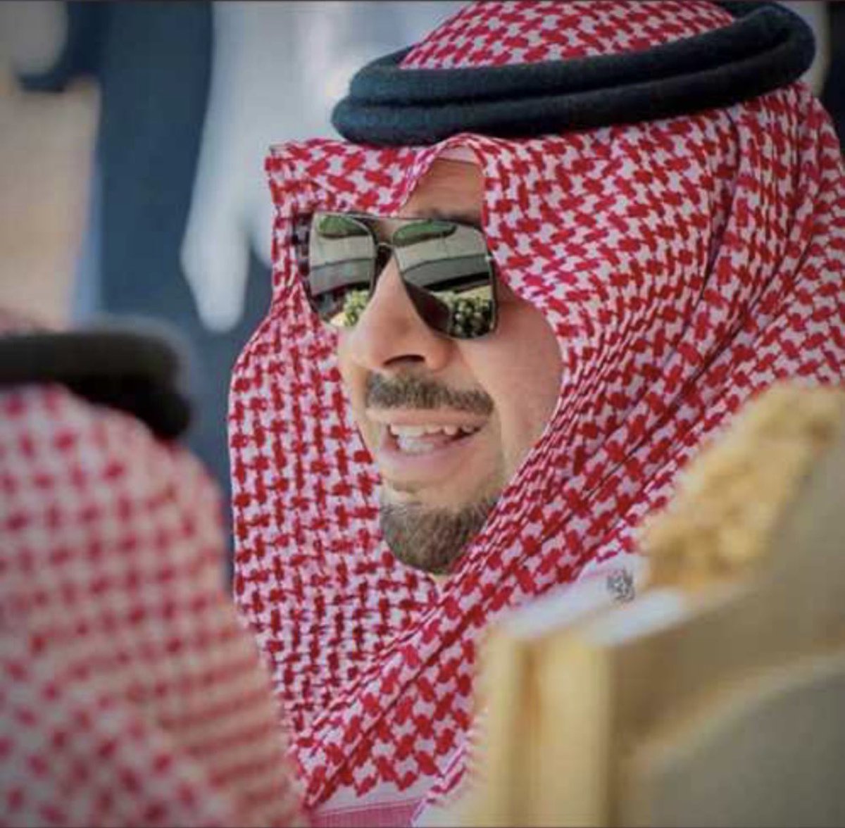 صدر الأمر الملكي الكريم بتمديد خدمة صاحب السمو الملكي الأمير فيصل بن خالد بن سلطان بن عبدالعزيز أميراً لـ #منطقة_الحدود_الشمالية لمدة أربع سنوات.
#العنود_العنودالحبلاني