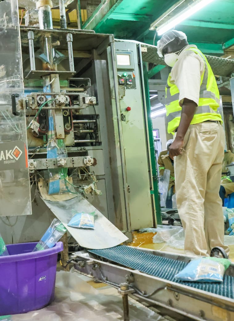 SaraKe_biya's tweet photo. Musalia Mudavadi’s advocacy for fair trade has leveled the playing field for businesses in Western Kenya. Local traders are competing regionally and growing their ventures. 
#MulembeDevelopmentTour 
Western Kenya Empowered https://t.co/DdGp2HnKEZ