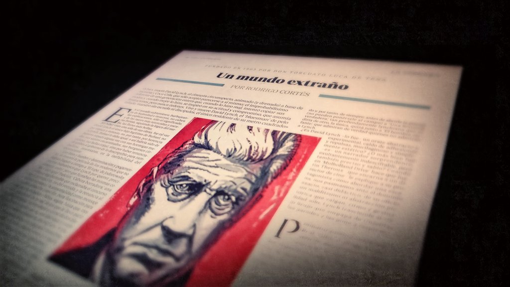 Hoy he juntado unas palabras sobre #DavidLynch en <a href="/abc_es/">ABC.es</a>: «Un mundo extraño». Si te apetece acercarte al quiosco, todo sabe más rico en papel. Si estás suscrito, puedes leerla aquí: bit.ly/3PNJORH. ¿Un REPÍO, silvuplé?