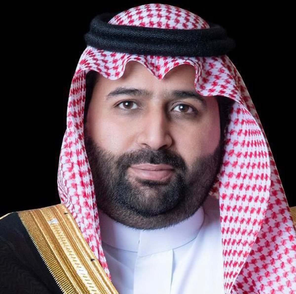🚨🚨🇸🇦- أمر ملكي :

صدر الأمر الملكي الكريم بتمديد خدمة صاحب السمو الملكي الأمير محمد بن عبدالعزيز بن محمد بن عبدالعزيز نائباً لأمير منطقة جازان لمدة أربع سنوات .. 
🇸🇦❤️ <a href="/MAMAlsaud/">محمد بن عبدالعزيز بن محمد</a> 
#جازان_الان