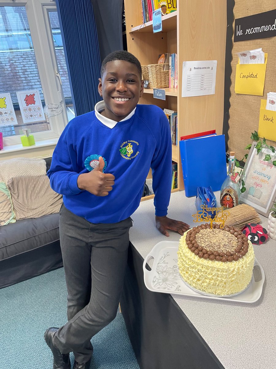 stjosephskly's tweet photo. We’ve a very generous and happy birthday boy this morning in Yew class 🎂🥳 #teamyew https://t.co/Z5G1uvpfAp