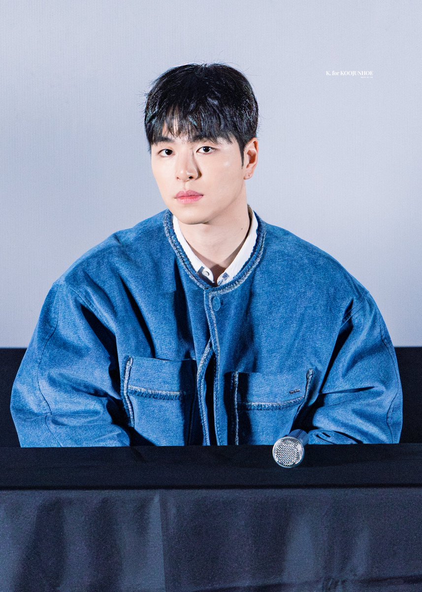 kforkoojunhoe's tweet photo. 250122 야근하고갈래요? 시사회 #준회 🖤

#구준회 #JUNHOE #ジュネ
#iKON #아이콘
@JUNE_GOZARU_JP https://t.co/9qX2641Is7