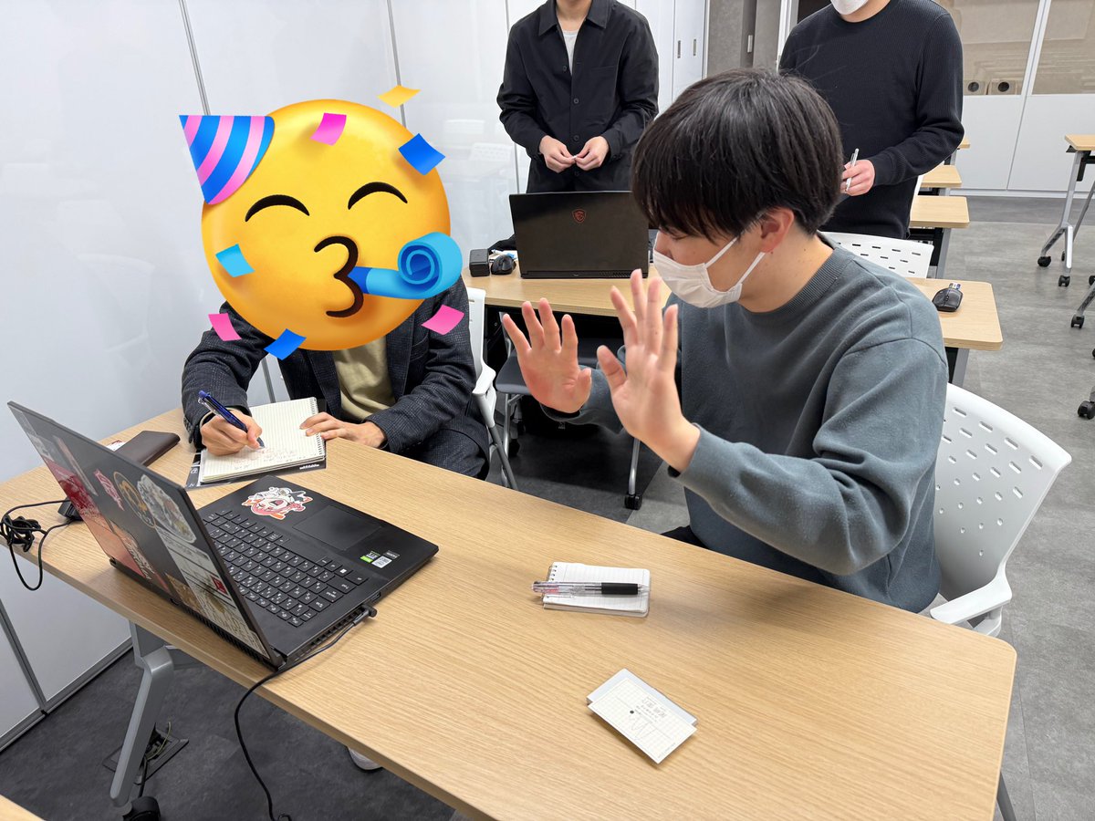 K_game_cat's tweet image. 先日、ECCコンピュータ専門学校さんにて会社説明会を行いました!説明会では学生の皆さんの熱心さが伝わりました🥹弊社スタッフのアドバイスが作品制作の手助けになれたらとても嬉しいです🌼
#ケーツー #ゲーム会社
#ECCコンピュータ専門学校 さん
#ありがとうございました🎈
#新校舎キレイすぎ🥳