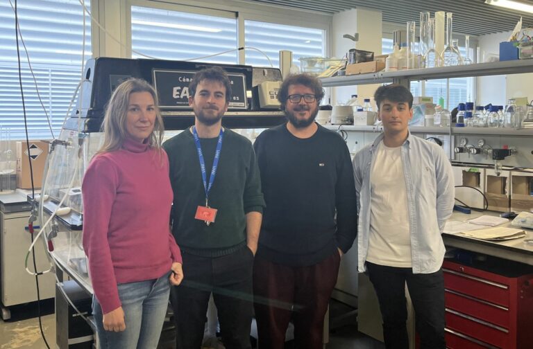 ARAID_ES's tweet photo. .@CatedraSAMCANa1 ha concedido su galardón anual al proyecto BONIFACE ✖️su impacto para transformar la industria cerámica y el sector de la construcción sostenible. @ejjuarezperez, ARAID en @INMAdivulga es IP a efectos @unizar (con IP máximo @gresaragon)
➡️https://t.co/s3BdZmVIk4 https://t.co/5tHX9FBfQV