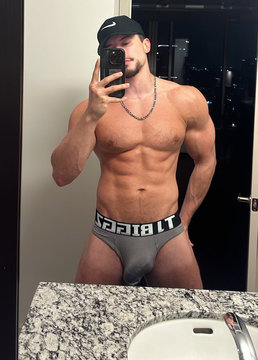 xjosef69's tweet photo. 🍆 https://t.co/LZf6yodkEG