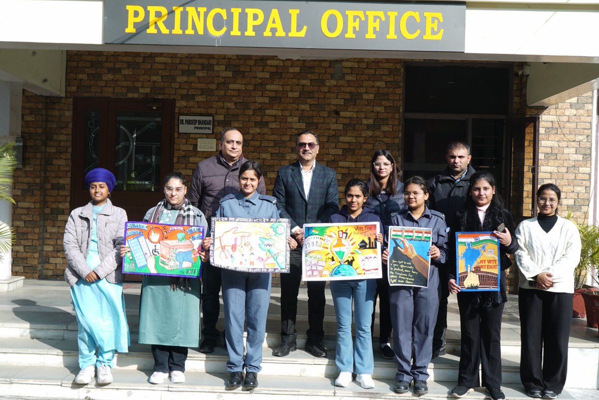 dcj_official's tweet image. Department of #PoliticalScience and #NSSUnit #DoabaCollegeJalandhar celebrated #Nationalvotersday. Various events were organized like #Essaywritingcompetition #Declamationcontest &amp;amp; #Postermaking etc.  
#NssIndia #nssrdchd #DoabaCollegeJalandhar #PrincipalPardeepBhandari