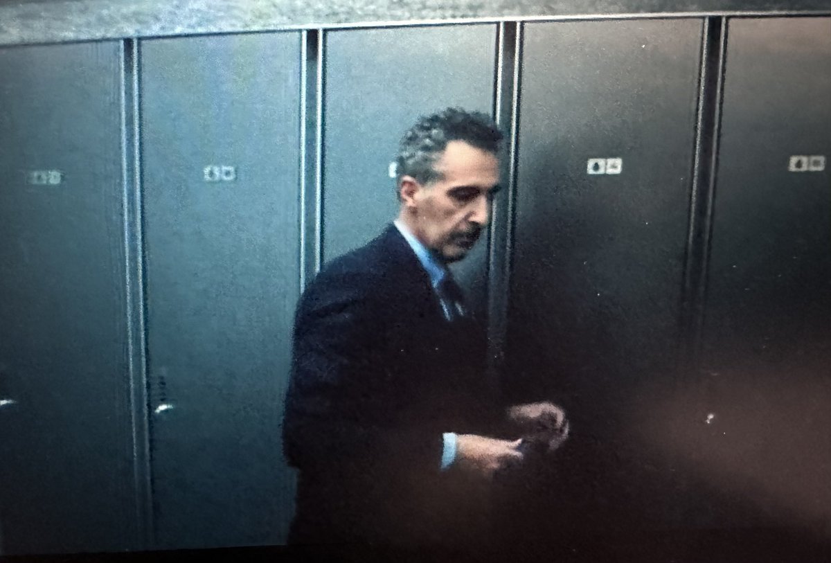 sav 🍁 tweet media