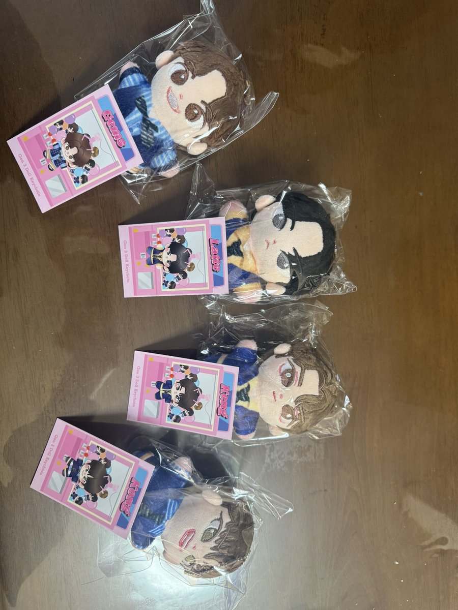 R4i4_com's tweet photo. DMD GEN3 FM in BKK
dolly keychain 　

求　teetee
譲　gems  latte  keng  kong

交換を探しています🙇
よろしくお願いいたします🥺

#DMDGEN3FANMEETING 
#DMDGen3FMinBKK https://t.co/0gGVHt5E6L