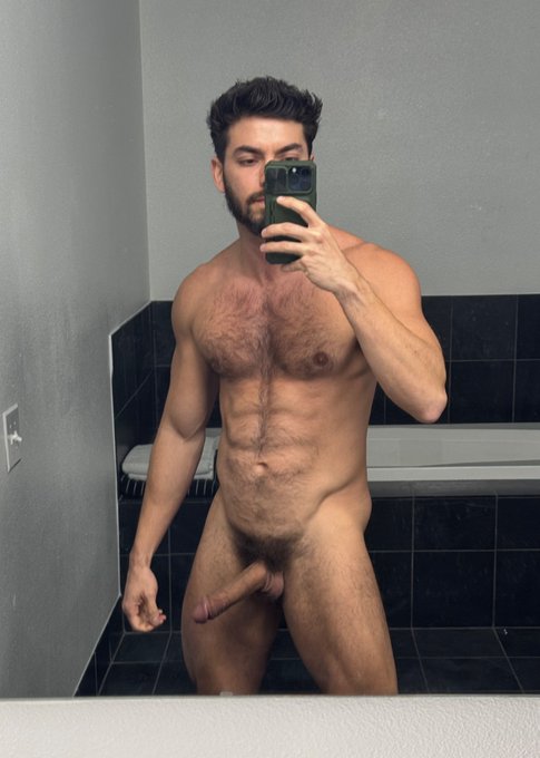 Watch felipe eduardo 👽 Market Days 8/7-12's leaked NSFW photo on TwXstars
