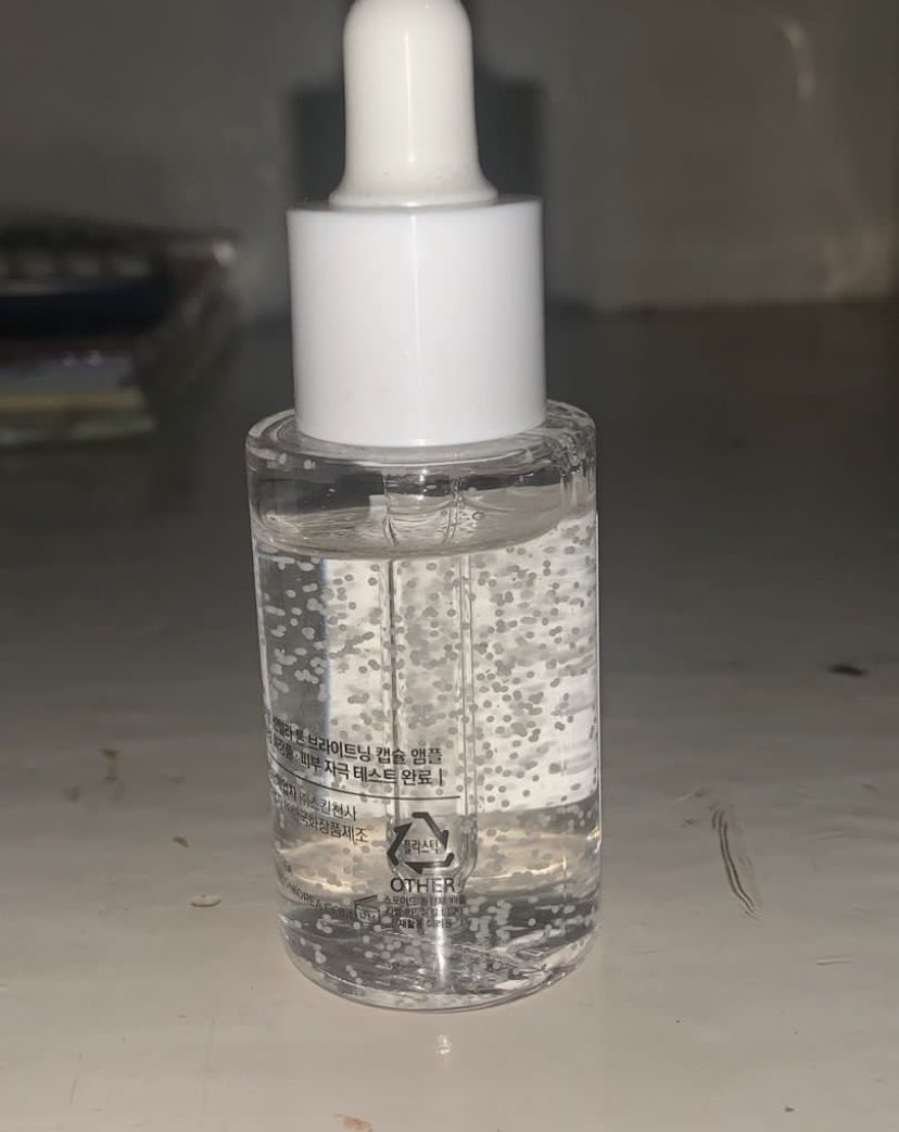 lysposable's tweet photo. WTS Skin1004 centella tone brightening
capsule ampoule serum 30ml
60k (pemakaian sesuai foto) beli di sociolla, dijual karna ga cocok https://t.co/DzxshsAJaj