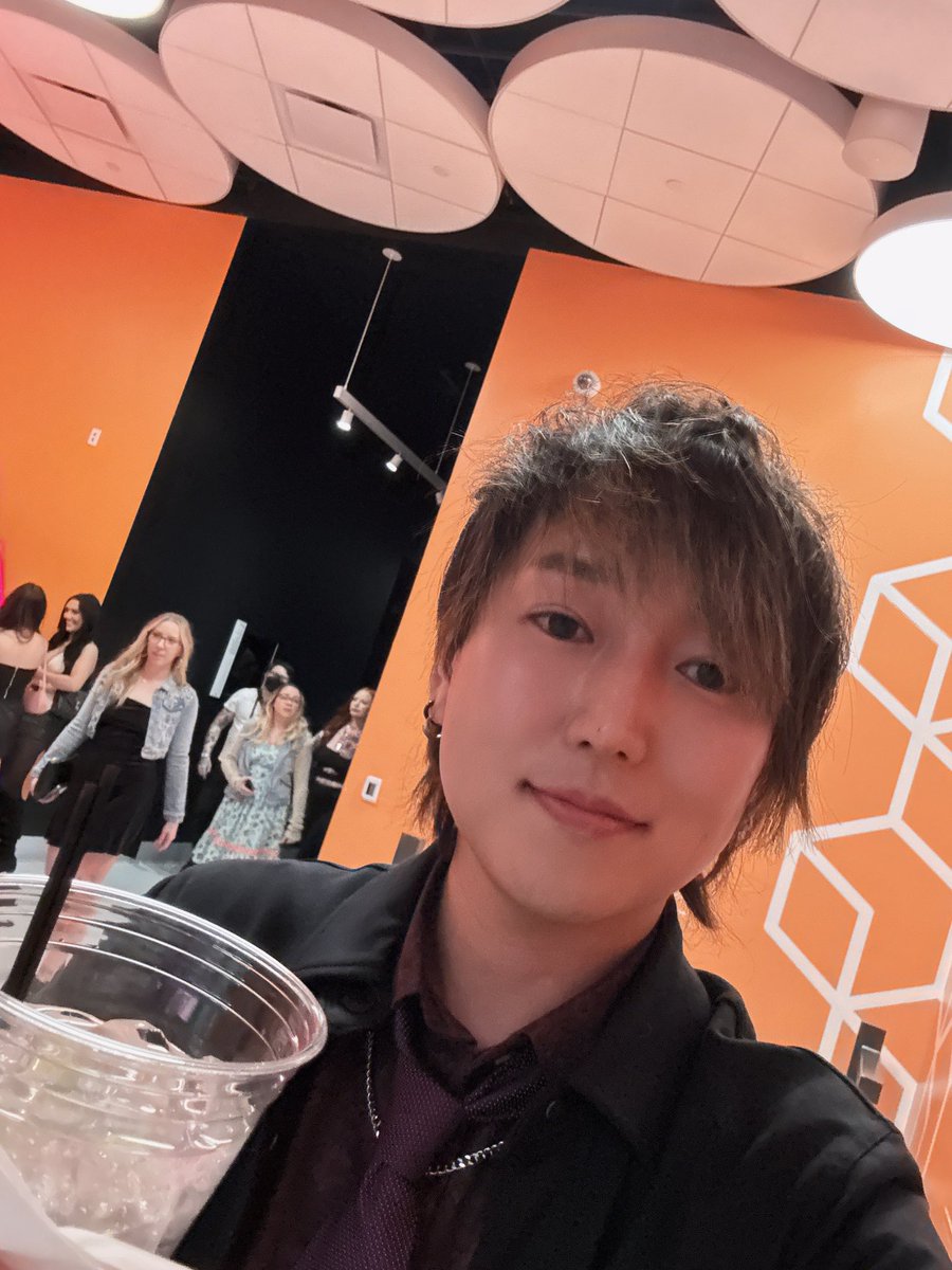 Shun31348837's tweet photo. アダルトモデルパーティ🇺🇸🏳️🌈🔞@ベガス
#AVN #Streamates #Streamen #LasVegas https://t.co/DefHstoZpV