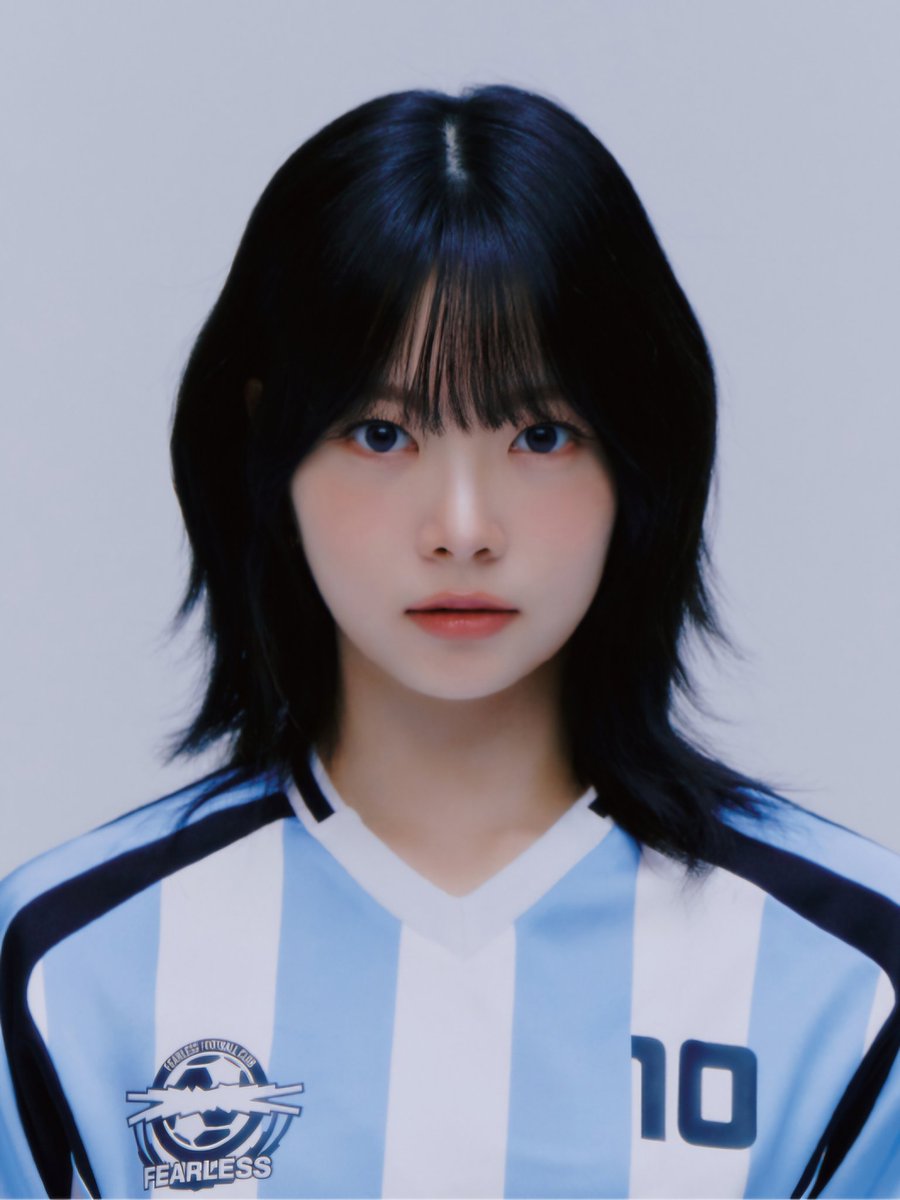 꼼 tweet media