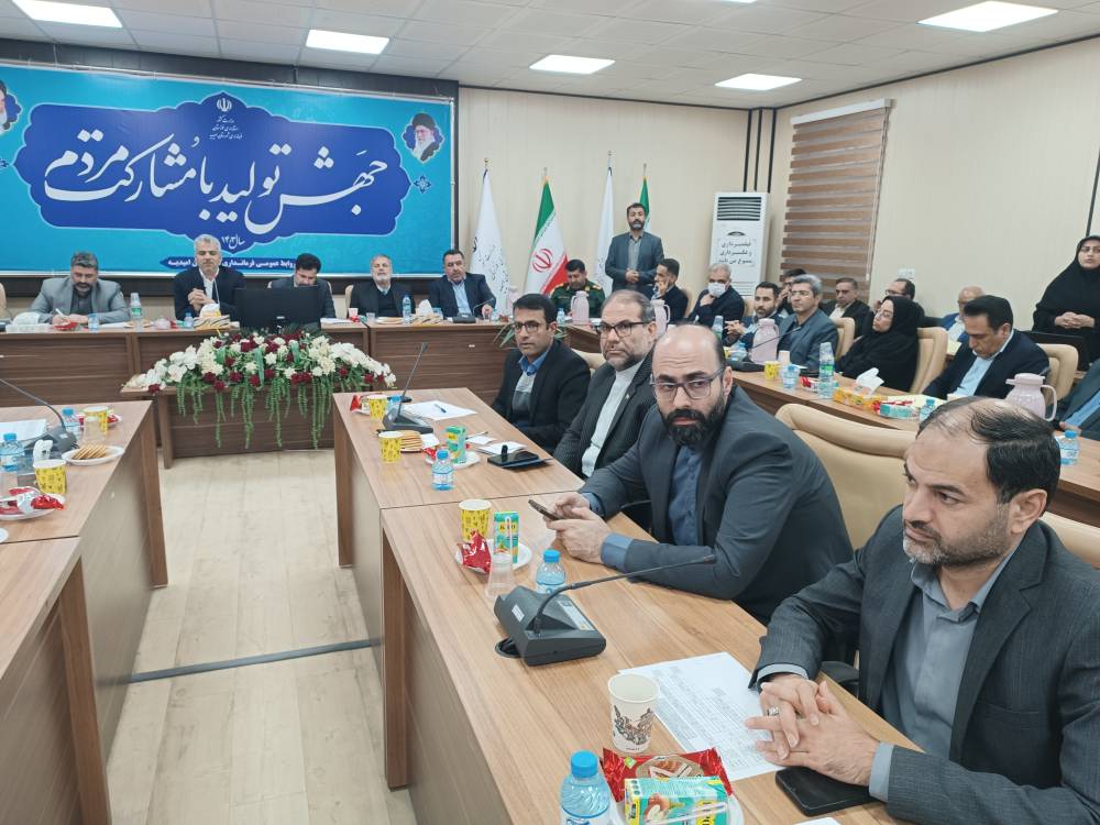 Balouchzahi's tweet photo. پایان سفر سه روزه به استان خوزستان و بررسی میدانی مشکلات حوزه‌ی روستایی شهرستانهای ایذه، باغ‌ملک ، دزپارت، صیدون و امیدیه به همراه دکتر حسین زاده معاون محترم توسعه‌ی روستایی و مناطق محروم رئیس جمهور @AK_Hosseinzadeh 
و نمایندگان ملی و استانی دستگاه‌های زیرساختی https://t.co/dHqVx8fakf