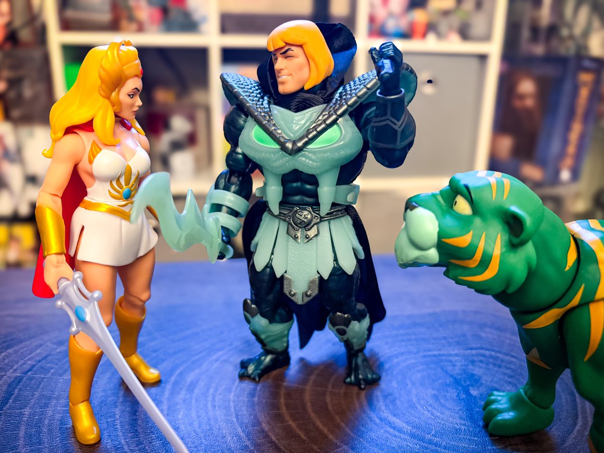 ColorlessTune's tweet photo. I’m in my goth phase.
#Mattel #MastersOfTheUniverse #MotU #PrincesOfPower #PoP #CartoonCollection #SheRa #PrinceAdam #NecroConda #SnakeMen #ToyPhotography https://t.co/nuJAcvNeb3