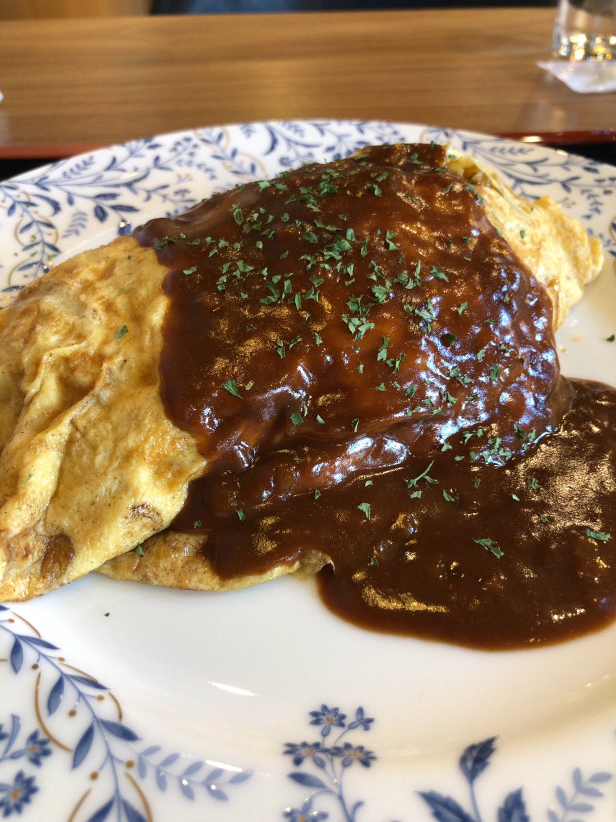 TetsunekoK's tweet photo. #カフェガーデン　さんにて　#ドライカレーオムライス　！うまし。 https://t.co/6MOL762oJD