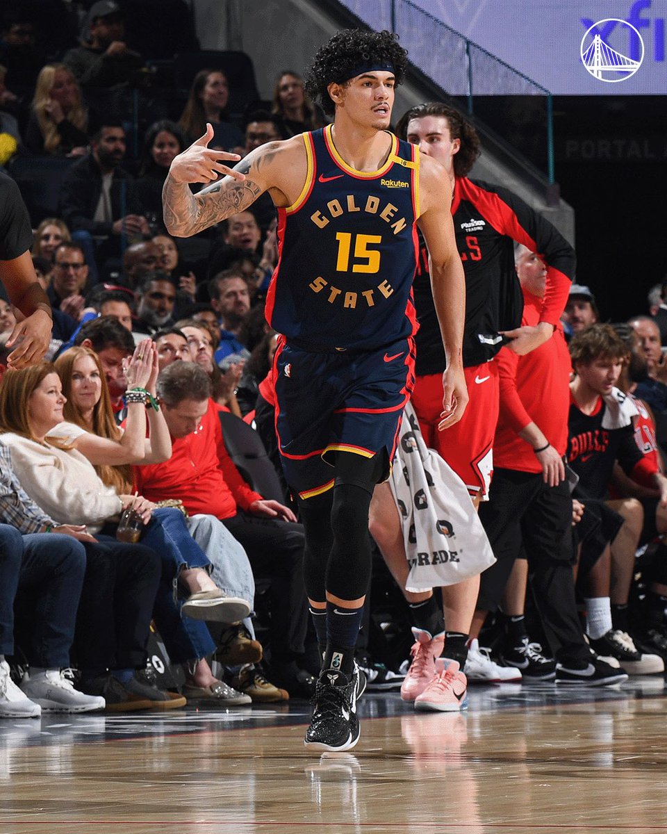 NBAdoPovo's tweet photo. Steve Kerr sobre o Gui Santos depois de mais um career-high 

"O Gui continua brilhando quando recebe oportunidades, os rebotes,  os arremessos, quando ele corta pra cesta, parece que o jogo funciona melhor quando ele está na quadra" https://t.co/TOyWF1LaqV