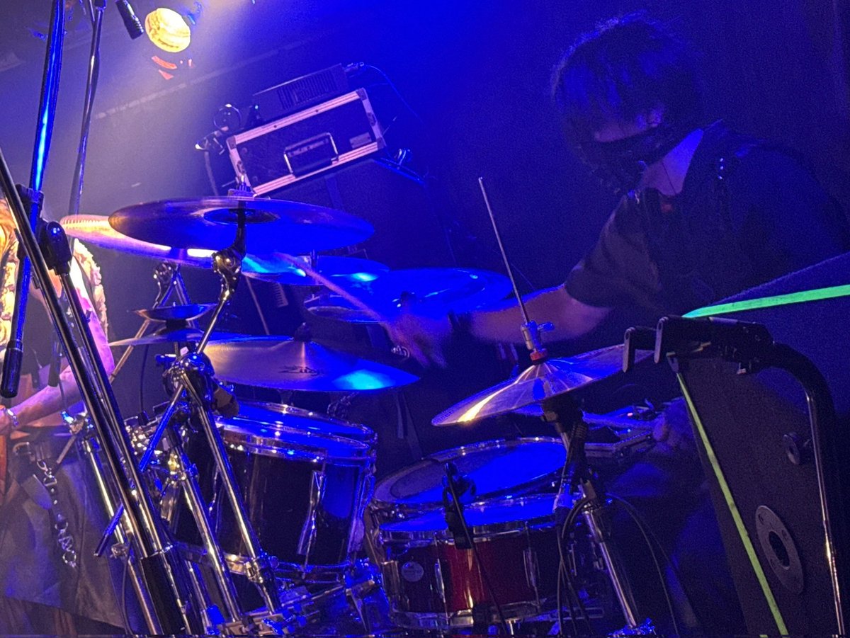 H5I2R2O's tweet photo. さぁさぁ！
本年もGeomatriumの幕開けだぁ！

本日、池袋手刀で待ってるぜぃ！

今年もよろしくー！ https://t.co/FiwieCzBcR