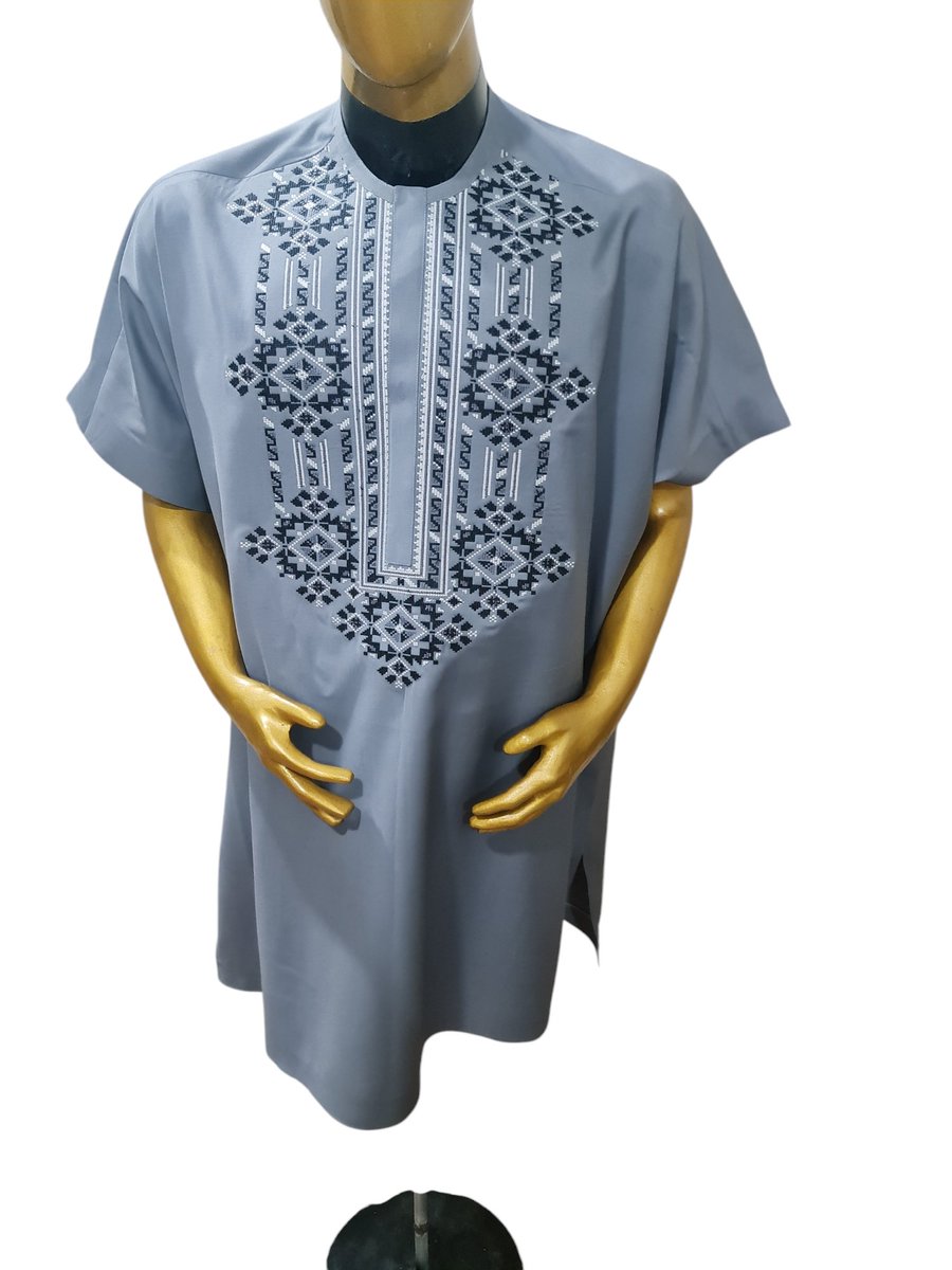 Superbuchi5's tweet photo. If you are looking for a very comfy outfit, soft and lustrous fabric, easy on your skin to wear and look unique.
This is the solution.
Our modern contemporary design- The dashiki.
#menstyles #fashion #explore #fyp #tailormade #dashiki #comfy #contemporarywear #menswear https://t.co/fO5XU5b5di