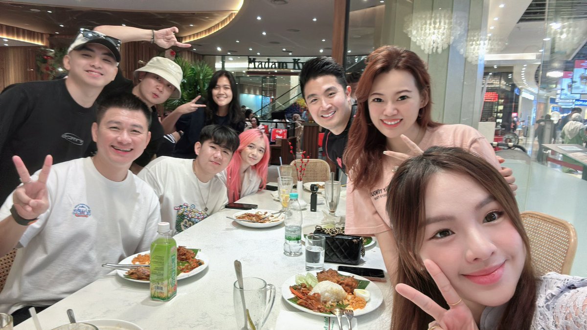 Symphony_Young's tweet photo. Malaysia Content Cabal @pudgypenguins $PENGU $AIYP https://t.co/blMk6hKH17