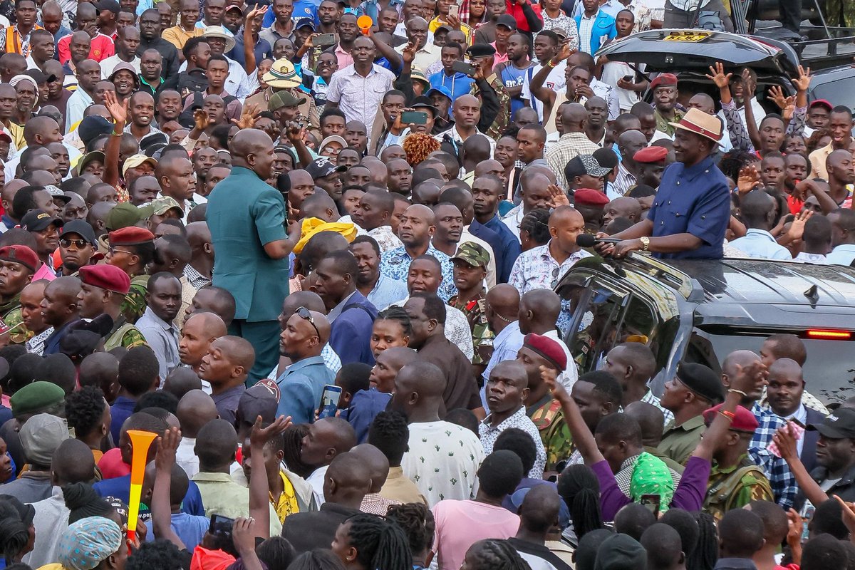 LewisMenya's tweet photo. Bonuses for sugarcane farmers are long overdue. Let’s support their hard work and ensure they reap the benefits of their labor. Western Kenya Empowered #MulembeDevelopmentTour https://t.co/stjykrYMMP