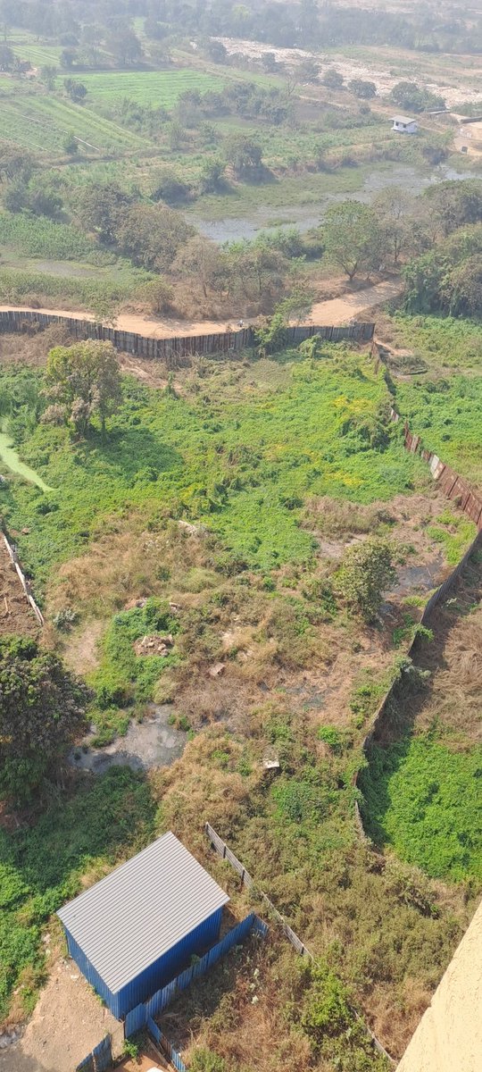 DIVEESHDELEEPK2's tweet photo. STP untreated water is let out into environment by Marathon here from past 6months and builder not ready to fix , farmer's fields getting destroyed, residents facing hardships, TMC slow in action, environment is getting polluted @marathon_realty @TMCaTweetAway @mpcb_official https://t.co/1hKmKZ4lBW