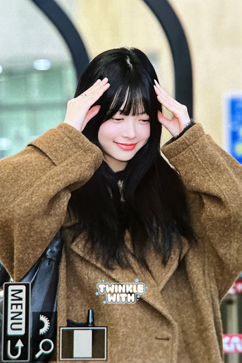 𝖳𝖶𝖨𝖭𝖪𝖫𝖤 𝖶𝖨𝖳𝖧 tweet media