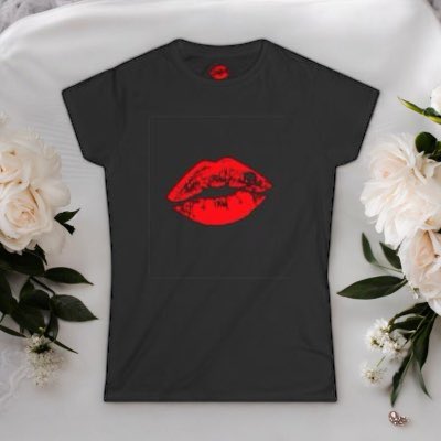 I have created a few more clothing and shoes plus robe and slippers! At my Shopify store! purecriminal.myshopify.com           #redlip #skulls #uniqueskirts #uniqueshirts #womensclothing #punkrock #valentinesdaygifts