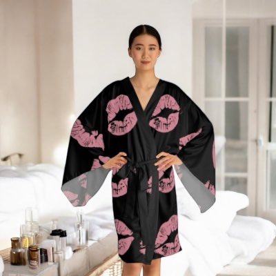 I have created a few more clothing and shoes plus robe and slippers! At my Shopify store! purecriminal.myshopify.com           #redlip #skulls #uniqueskirts #uniqueshirts #womensclothing #punkrock #valentinesdaygifts