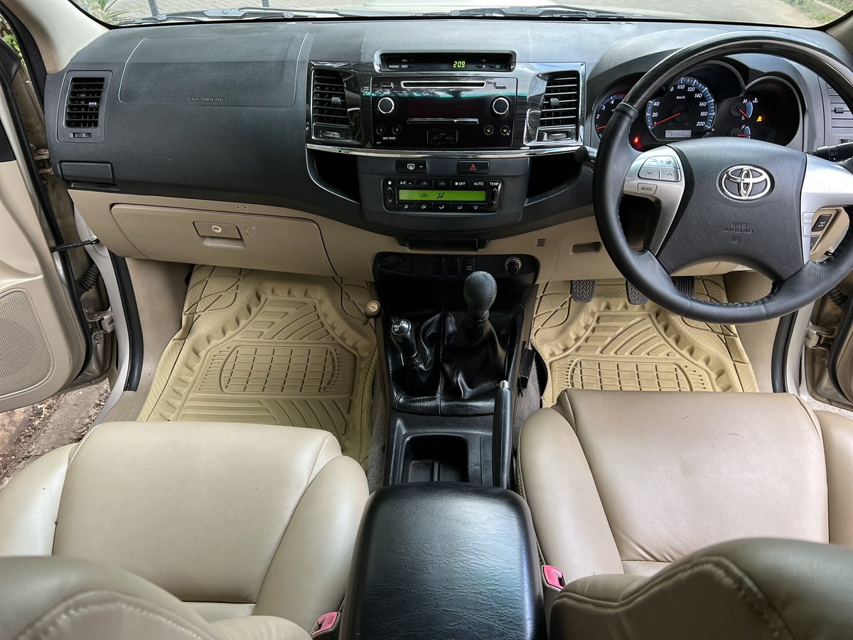 Autopedia_Inc's tweet photo. TOYOTA FORTUNER 4X4
3.0 D-4D
Year 2014
Beige
KDR Reg’n

💠 3000 Cc DIESEL D-4D
💠 Manual Transmission 4WD
💠 7 Seater Leather
💠 Side Steps
💠 Rear Spoiler
💠 Foglights
💠 Alloy Rims

ONLY KSH 3.2 M

🏦 Financing Options
🚘 Part Exchange
🚢 Direct Car Import

CALL  0736355555 https://t.co/aHMJfkIZW6