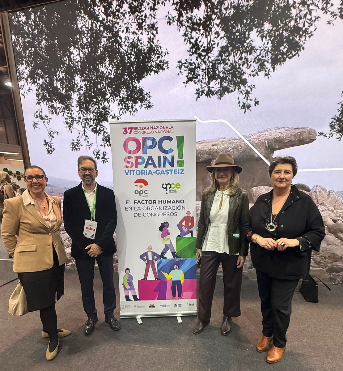 ¡Más de #Fitur2025!

Se presentó ayer el 37 Congreso de OPC España, cuyo eje central será el factor humano como centro de la organización de congresos.

Ciudad Sede: 
Vitoria-Gasteiz 

Organiza <a href="/OPCEVasca/">OPCE Basque Country</a> 
¡Allí nos veremos!