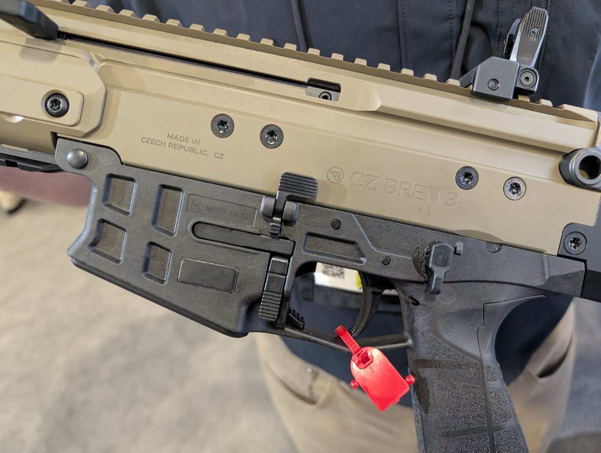 historicfirearm's tweet image. Got a look at the product improved CZ Bren, the Bren 3. New upper, forend bolt design and stock. 

#Shotshow2025 #ShotShow